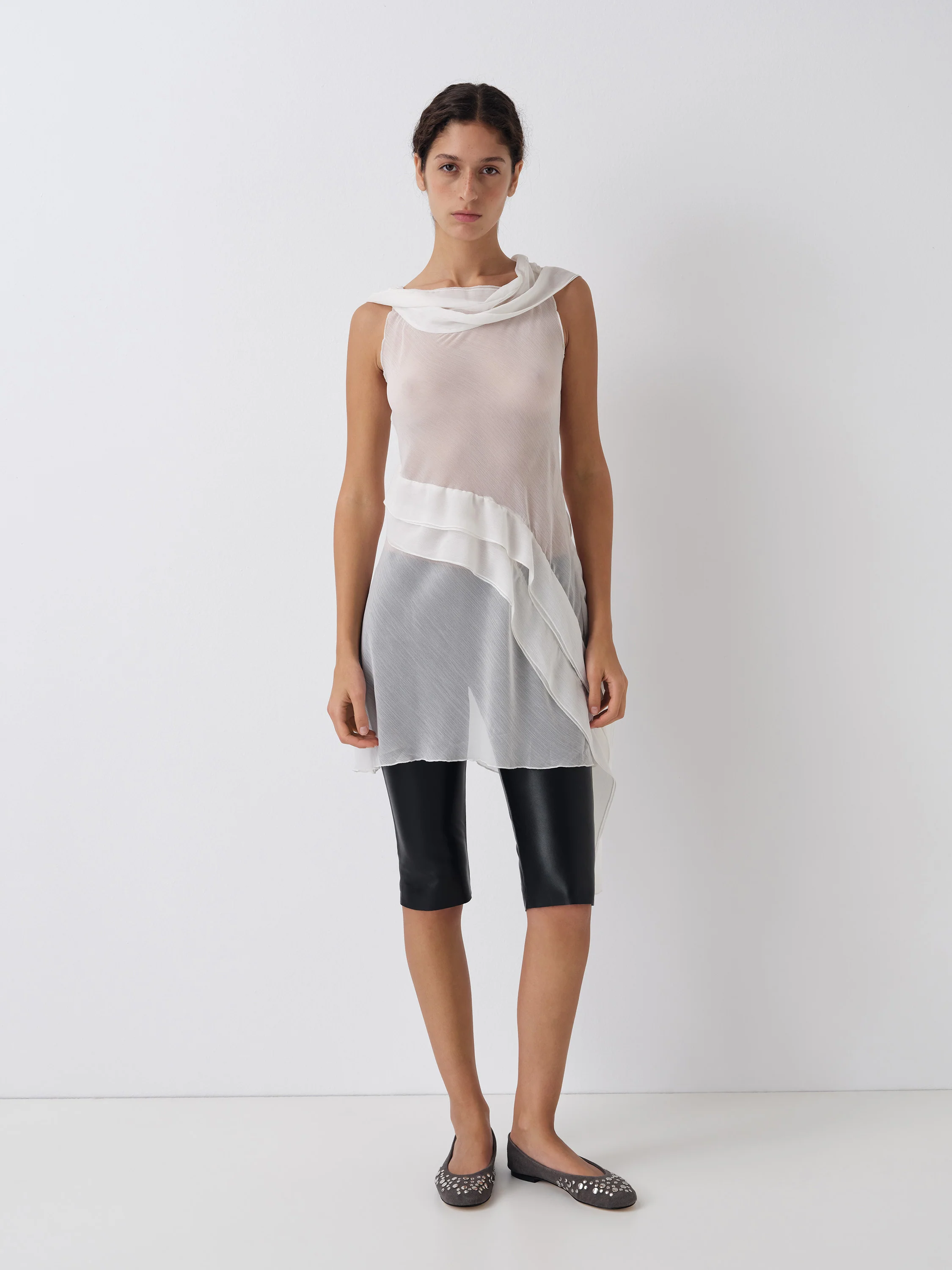 Bailarina Studs Canvas - Image 8