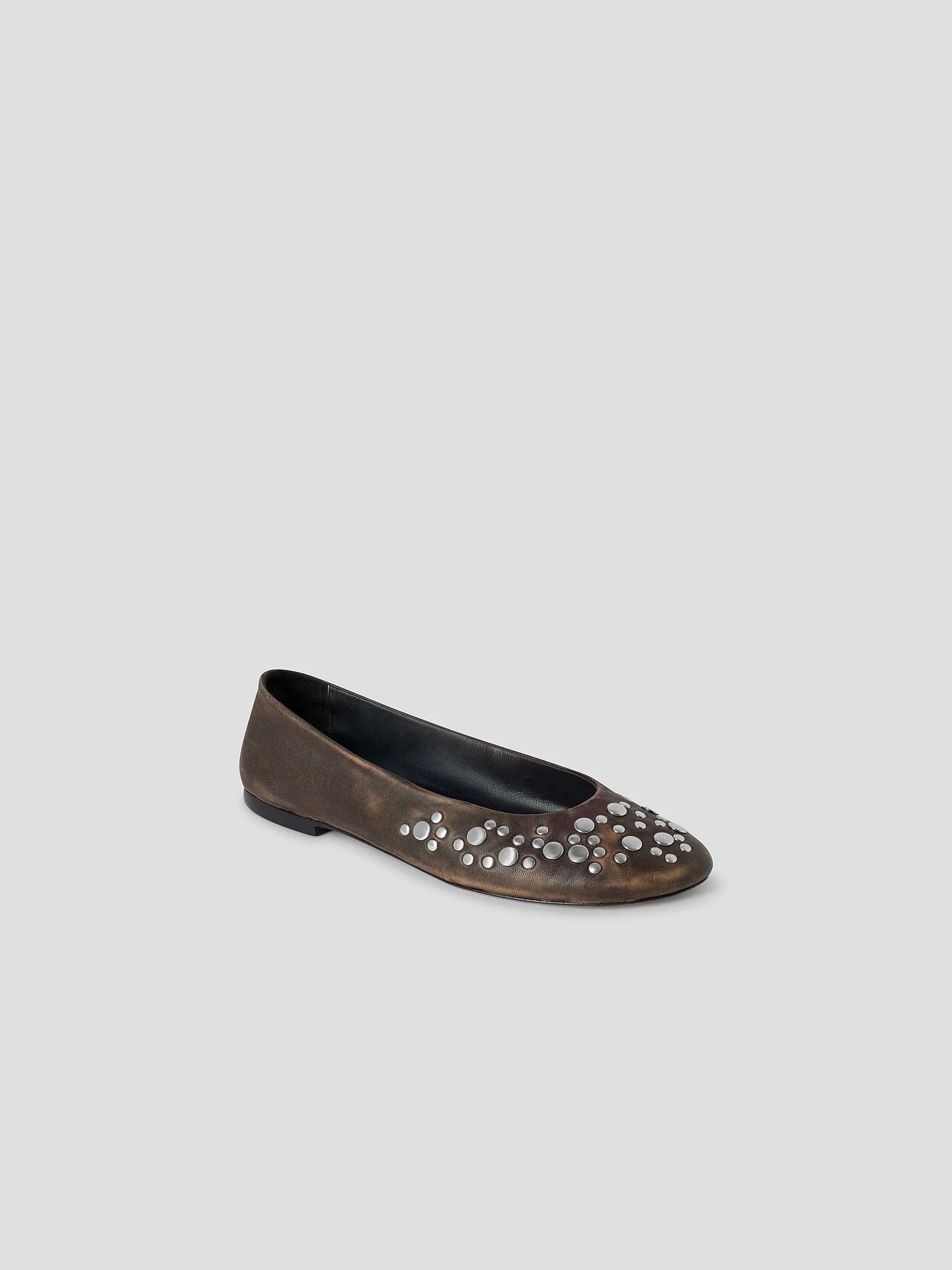 Bailarina Studs - Image 10