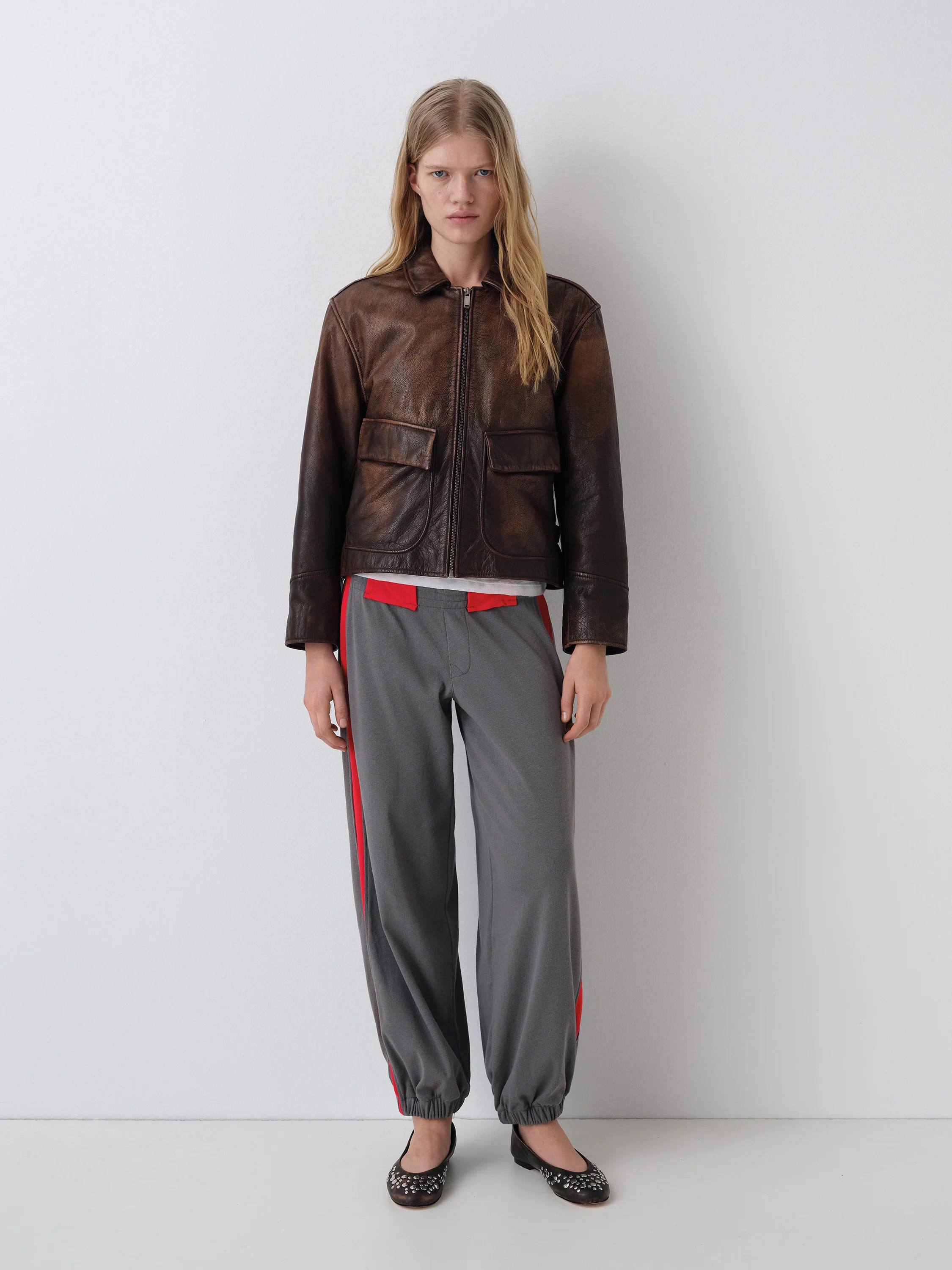 Bailarina Studs - Image 3