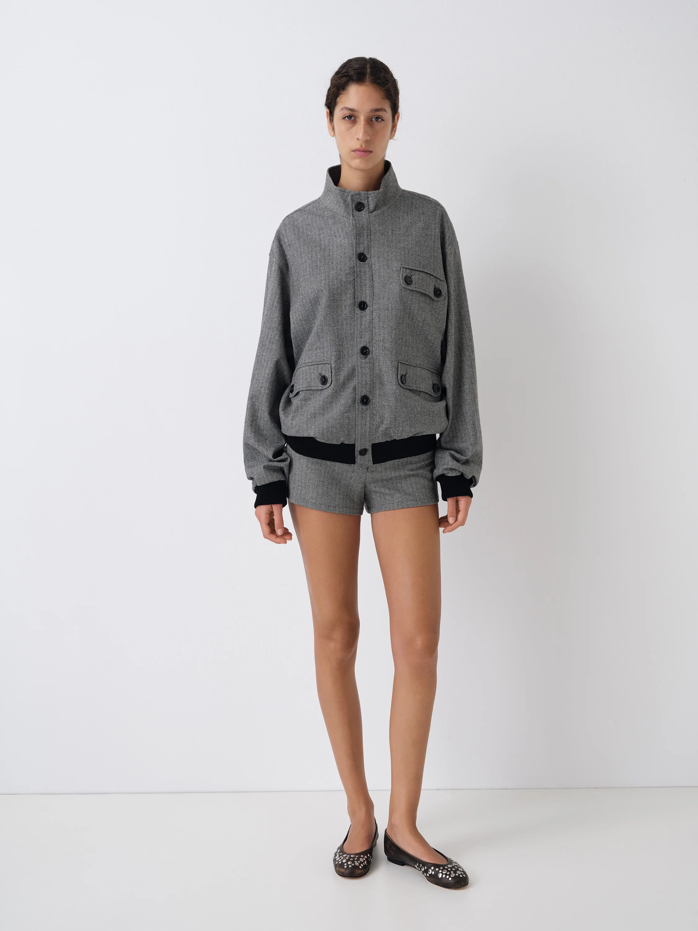 Bailarina Studs - Image 4