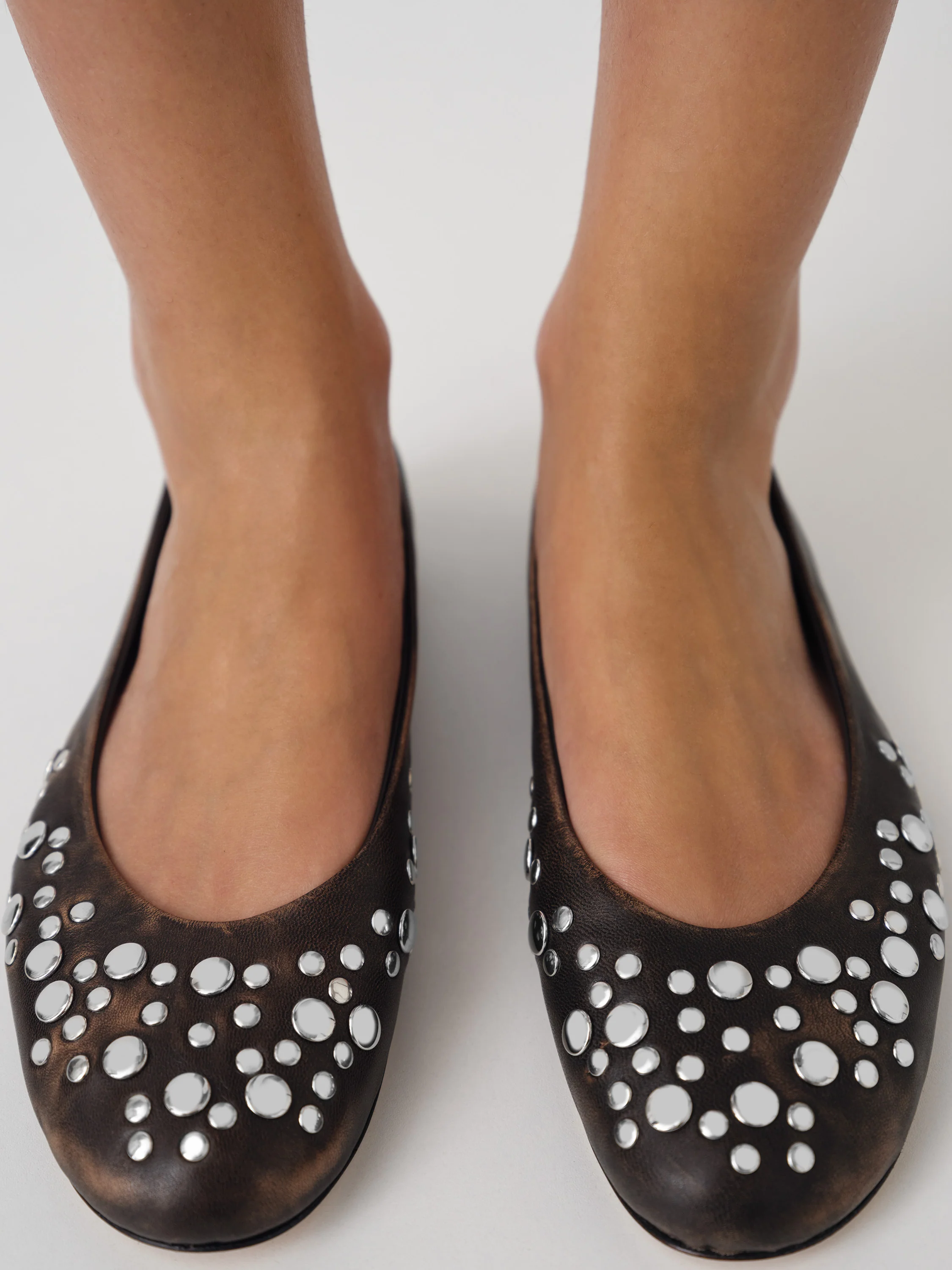 Bailarina Studs - Image 6