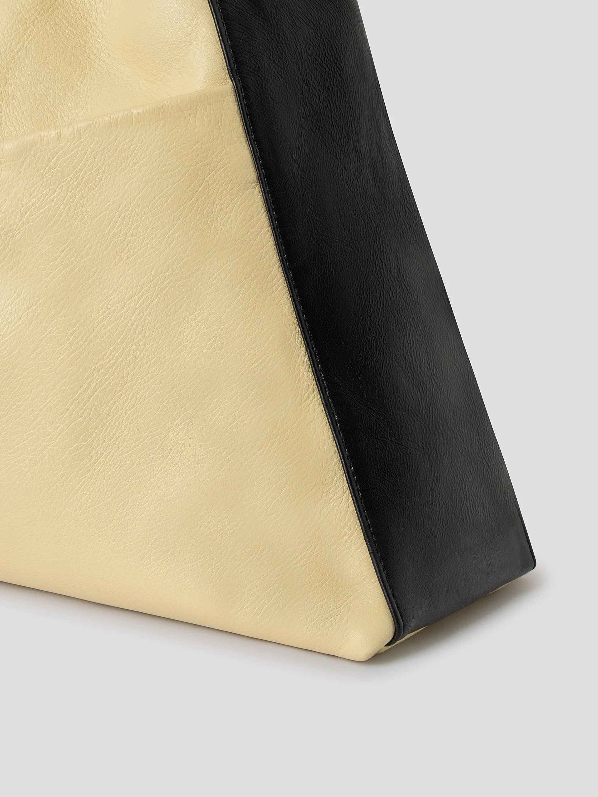 Duo Sacco Bag - Image 8