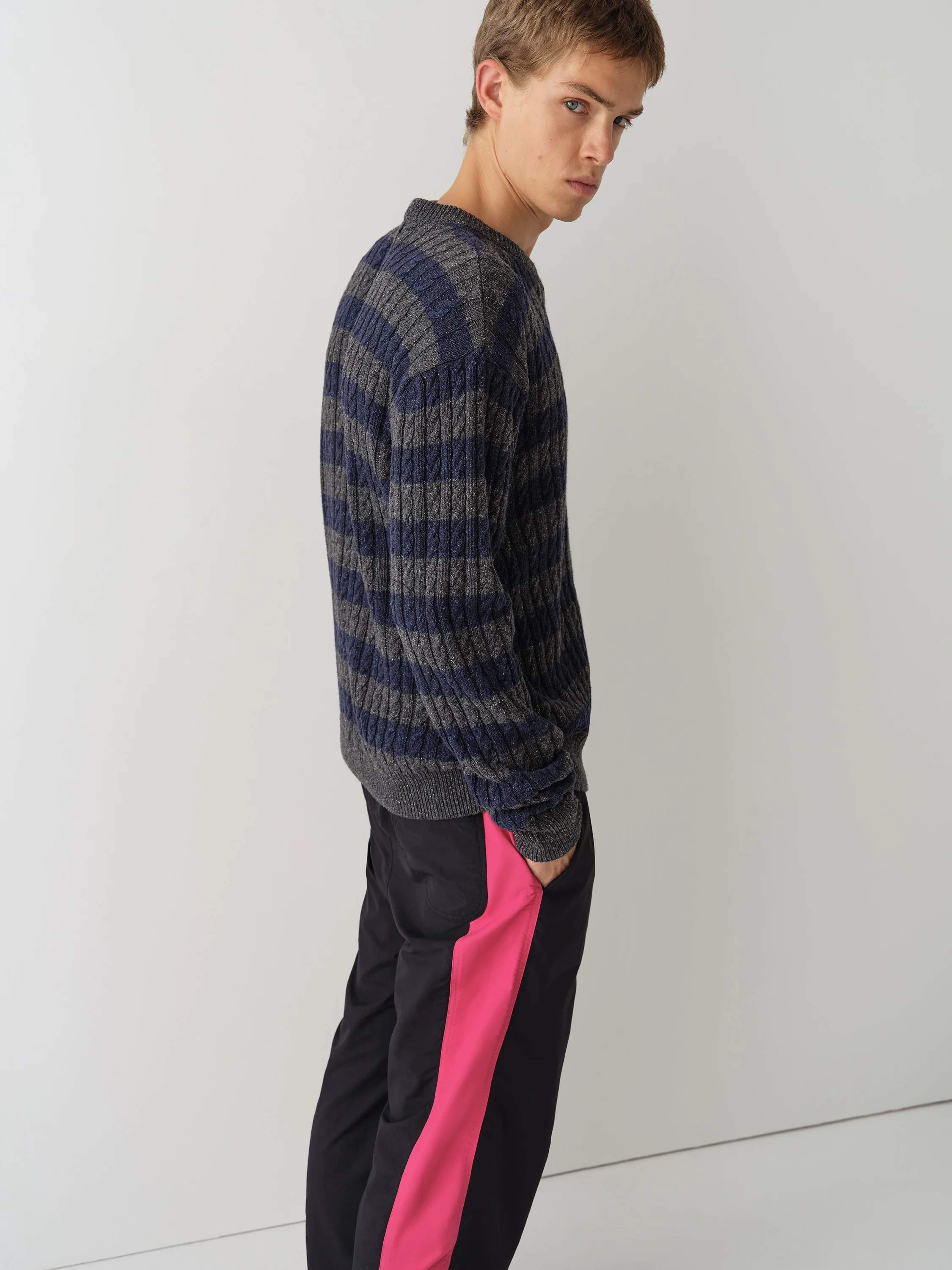 Martin Jumper - Image 8