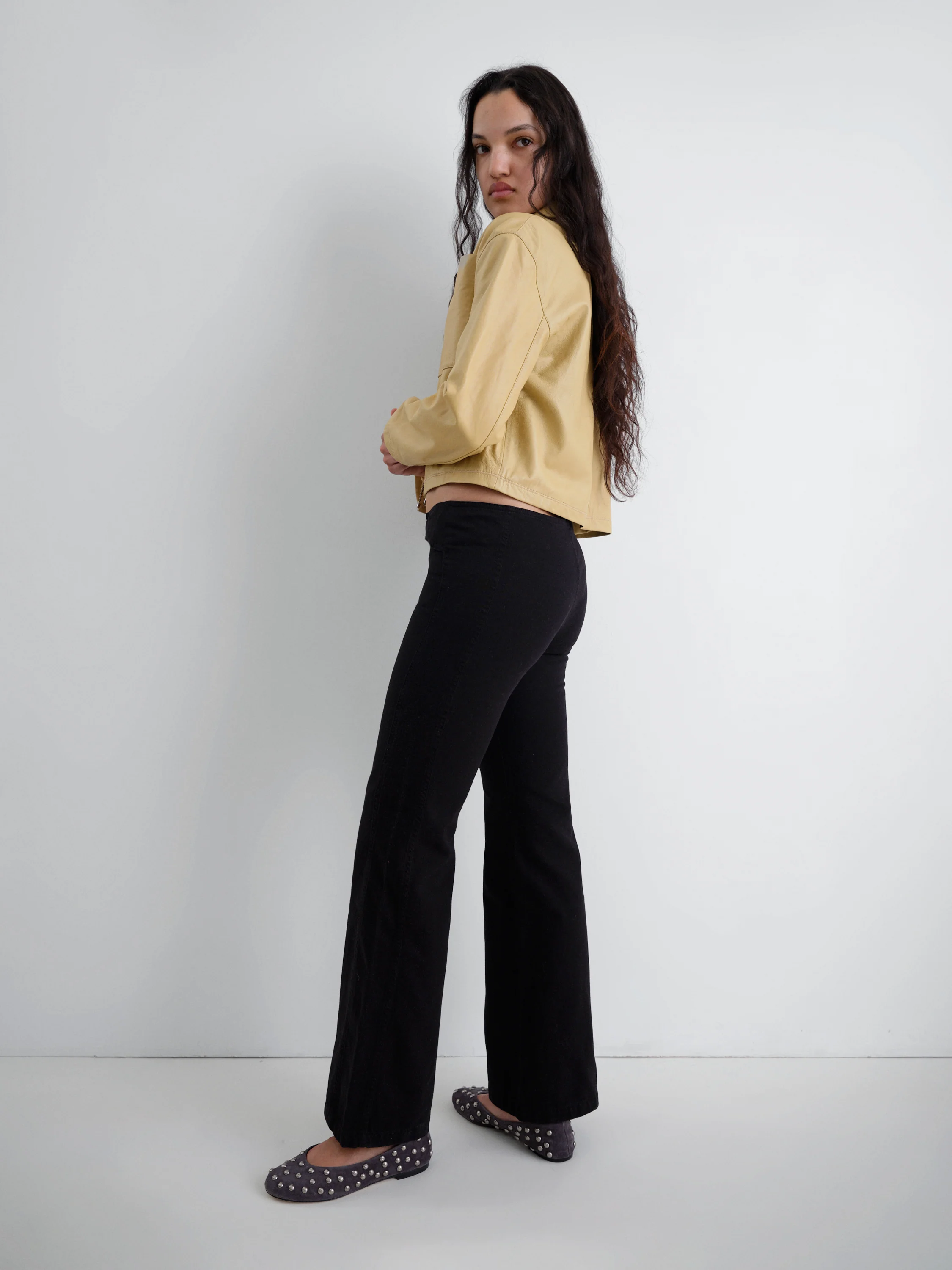Bailarina Studs - Image 5