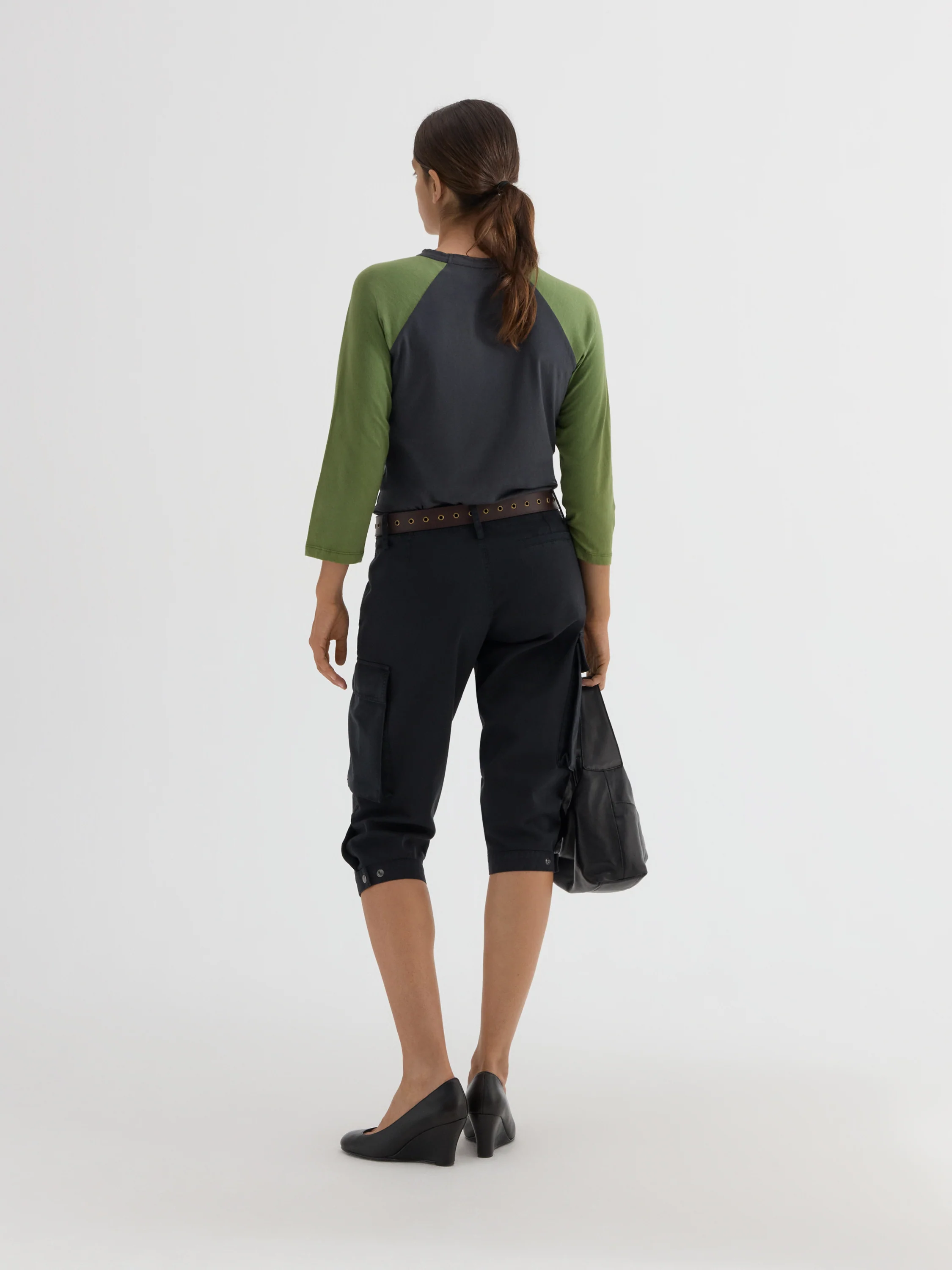 Sara Capri Trousers - Image 7